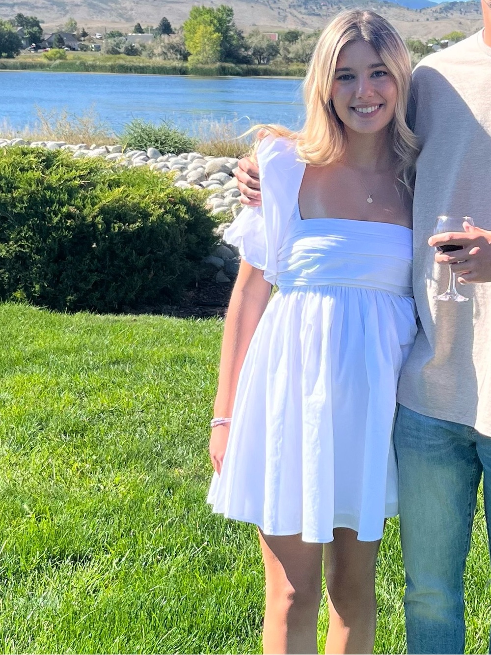 Abercrombie & Fitch White Puff-Sleeve Formal Dress - Picture 5 of 5